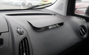 Ford Tourneo Courier I Mikrovan 1.5 TDCi 95KM 2016 Ford Tourneo Courier 2016r, Salonowy, 1.5 TDCI. Uszkodzony prawy przod i l, zdjęcie 13