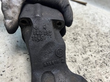 L41 UCHYCENÍ DRŽÁK MERCEDES 3.0 CDI A6420981145