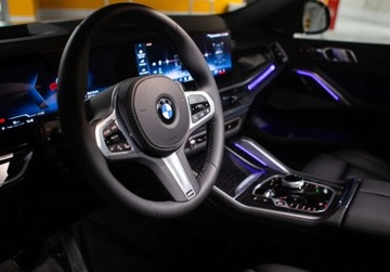 BMW X6 G06 2025 BMW X6 xDrive30d, Panorama, Pneumatyka, Hak, Pakiet Innowacji, 22 Cale 3.0, zdjęcie 6