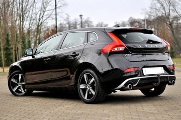 Volvo V40 II Hatchback Facelifting 2.0 D2 120KM 2017 Volvo V40 2.0 D2 Lift R-Desing Full Led Navi, zdjęcie 32