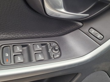 Volvo XC60 I SUV 2.0 T5 240KM 2011 Czarne Volvo XC60 2.0T Benzyna 240PS FULL, zdjęcie 30