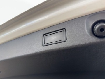 Volkswagen Arteon Fastback Facelifting 2.0 TDI 200KM 2022 Volkswagen Arteon 2.0 TDI 200KM DSG R-Line FV23 WEBASTO Gwarancja 2.0, zdjęcie 16