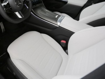 Mercedes GLC C254/X254 2025 MERCEDES-BENZ GLC 300 e 4-Matic AMG Line 2.0 (360KM) 2025, zdjęcie 5