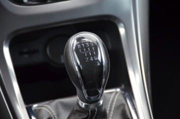 Opel Astra J Sports Tourer 1.4 Turbo ECOTEC 140KM 2012 CZARNA ZAREJESTROWANA 1.4T 140KM COSMO SERWIS NAVI SKÓRA GRZ.FOTELE, zdjęcie 32