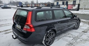 Volvo V70 III Kombi 2.0 TD 136KM 2009 Volvo V70 2.0D 136KM Skora NaviPL Tempomat Hak 2.0 Diesel 136KM, zdjęcie 3