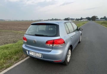 Volkswagen Golf V Hatchback 1.6 i 102KM 2008 Volkswagen Golf Volkswagen Golf VI 1,6 2008r 1.6 Benzyna 102KM, zdjęcie 3