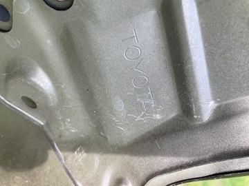 BLATNÍK LEVÝ PŘEDNÍ TOYOTA CAMRY VIII PĚKNÝ ORIG.