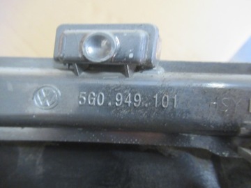 SMĚROVKA ZRCÁTKO PODSVÍCENÍ VW GOLF VII
