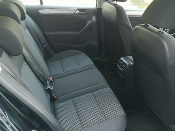 Volkswagen Golf VI Hatchback 5d 1.4 80KM 2011 Volkswagen Golf 1.4MPI +LPG 80KM Klimatronic, zdjęcie 18