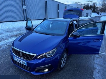 Peugeot 308 II SW Facelifting 1.2 PureTech 130KM 2018 Peugeot 308 1.2 PureTech 130 EAT6 Stop &amp; Start GT-Line Edition 2018r, zdjęcie 5