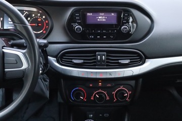 Fiat Tipo II Hatchback 1.4 95KM 2019 Fiat Tipo 1.4 16V, Salon Polska, GAZ, Klima, zdjęcie 12