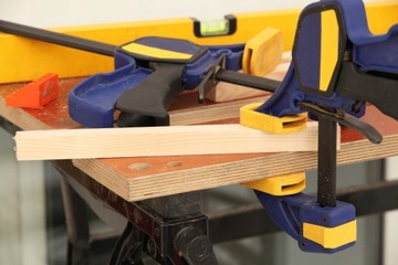 ОДНОРУЧНОЙ ЗАЖИМ БЫСТРЫЙ ЗАЖИМ 900 мм