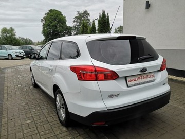 Ford Focus III Kombi Facelifting 1.0 EcoBoost 100KM 2017 Ford Focus 1.0 ECOBOST 100KM Klima Isofix P. fote, zdjęcie 7