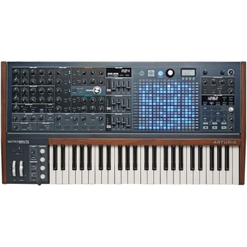 Аналоговый синтезатор Arturia MatrixBrute