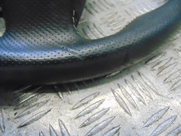 VOLVO V40 II R DESIGN KIEROWNICA MULTIFUNKCJA 12-