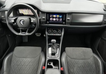Skoda Kodiaq I SUV Facelifting 2.0 TSI 190KM 2023 Skoda Kodiaq 4x4 Sportline Travel Assist, Hak, ACC, Kamera, GPS, Bezwypad, zdjęcie 3