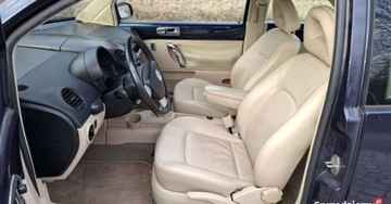 Volkswagen New Beetle Hatchback 2.0 115KM 2000 Volkswagen New Beetle VW New Beetle 2.0 115KM ,klima 2.0 Benzyna 115KM, zdjęcie 6