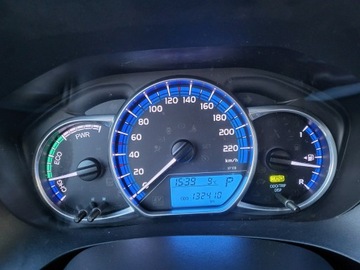 Toyota Yaris III Hatchback 5d Facelifting Hybrid 100KM 2016 Toyota Yaris 1.5 Hybrid 100% Org Przebieg 132 Tyś, zdjęcie 31