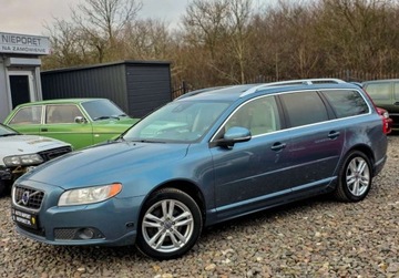 Volvo V70 III Kombi 2.5 T 231KM 2013 Volvo V70 SUMMUM 2,0T 213KM R5 Kamera Wentylowane 2.5 Benzyna 231KM, zdjęcie 1