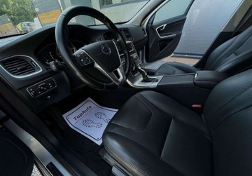 Volvo V60 I Kombi Facelifting 2.0 D4 DRIVE-E 190KM 2016 Volvo V60 D4 190KM BEZWYPADKOWY automat gwarancja 2.0 Diesel, zdjęcie 17