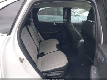 Ford Escape III 2023 Ford Escape 2023 FORD ESCAPE PHEV 2.5 Hybryda 163KM, zdjęcie 14