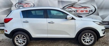 Kia Sportage III SUV Facelifting 1.7 CRDi 115KM 2016 Kia Sportage 1.7 116 KM Navi Kamera bezwypadkowy oplacony Gwarancja 1.7, zdjęcie 3