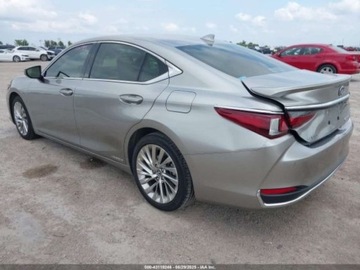 Lexus ES VII (XV70) 2019 Lexus ES 300h ultra luxury, 2019 2.5 Benzyna 176KM, zdjęcie 3