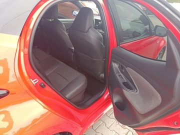 Toyota Yaris IV 2021 Toyota Yaris Hybrid 1.5 Premier Edition IV (2020-), zdjęcie 19