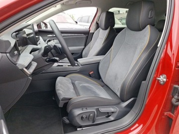 Skoda Superb III Liftback Facelifting 1.5 TSI 150KM 2024 Skoda Superb Selection 1,5 TSI m-HEV 150KM DSG , FV 23 1.5 Benzyna 150KM, zdjęcie 9