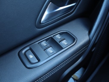 Dacia Duster II SUV 1.0 TCe 101KM 2020 Dacia Duster 1.0 TCe, Salon Polska, Serwis ASO, zdjęcie 12