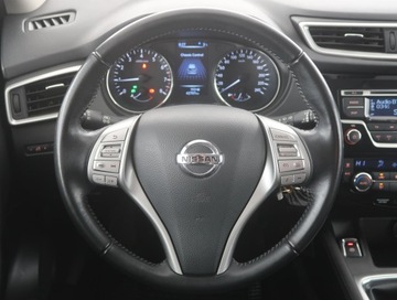 Nissan Qashqai II Crossover 1.2 DIG-T 115KM 2015 Nissan Qashqai 1.2 DIG-T, Salon Polska, zdjęcie 15