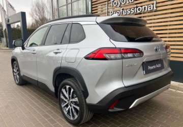 Toyota Corolla Cross 2.0 Hybrid Dynamic Force 197KM 2022 Toyota Corolla Cross Toyota Corolla Cross 2.0 Hybrid Style 2.0 Hybryda, zdjęcie 4