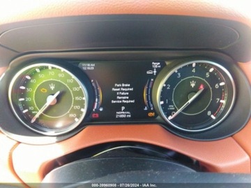 Maserati Levante 2021 Maserati Levante 2021r, 3.0L, 4x4 3.0 Benzyna 345KM, zdjęcie 10