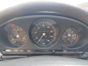 Mercedes SLC 1975 Mercedes-Benz SLC 4.5 benz 224KM 1975r Po renowacji!, zdjęcie 16