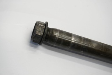YAMAHA TDM 900 02-12 ОСЬ ЗАДНЯЯ ОСЬ