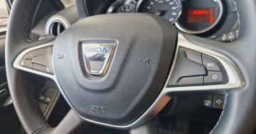 Dacia Duster II SUV 1.2 TCe 125KM 2018 Dacia Duster 1.2 TcE 125KM Kamera cofania Podgrzewane fotele Webasto Prest, zdjęcie 6