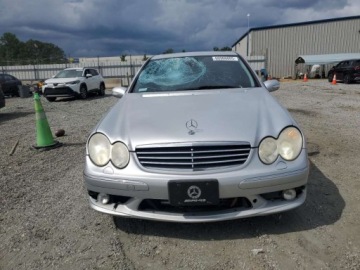 Mercedes Klasa C W204 2006 Mercedes-Benz Klasa C 55 AMG 2006 5.5l 5.5 Benzyna 362KM, zdjęcie 5