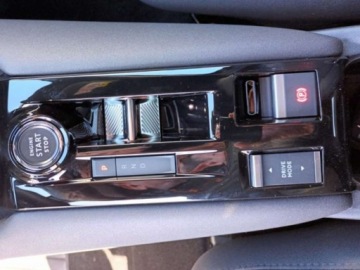 Alfa Romeo Junior SUV 1.2 Hybrid 145KM 2026 ALFA ROMEO Junior Ibrida Suv 1.2 (145KM) 2026, zdjęcie 10