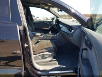 Audi Q8 2021 Audi Q8 Prestige 55 Tfsi Quattro Tiptronic 2021 3.0l 3.0 Benzyna 335KM, zdjęcie 9