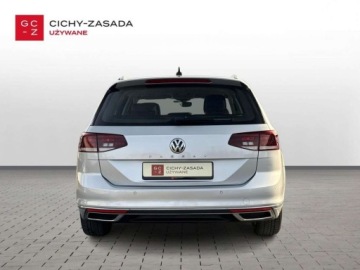 Volkswagen Passat B8 Variant Facelifting 2.0 TDI 190KM 2020 Volkswagen Passat Elegance 2.0TDI 150KM DSG Kamera360 NiskiPrzebieg SalonP, zdjęcie 3