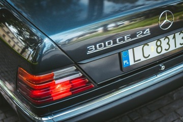 Mercedes W124 Coupe 3.0 24V 220KM 1990 MERCEDES-BENZ 300 CE W124 | 1990 | 132 000 km, zdjęcie 29