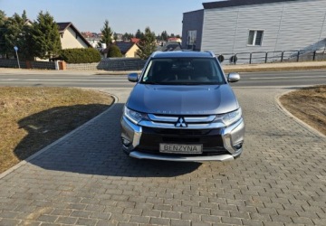 Mitsubishi Outlander III SUV Facelifting 2015 2.0 MIVEC 150KM 2016 Mitsubishi Outlander LIFT 2.0 150KM Kamera 1-Wlasciciel Ks.Serwisowa 2.0, zdjęcie 1
