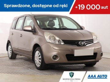 Nissan Note I Mikrovan Facelifting 1.4 88KM 2013 Nissan Note 1.4, Salon Polska, 1. Właściciel
