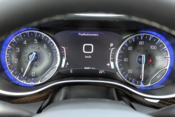Chrysler Pacifica II 2023 Chrysler Pacifica 4X4 7 osób Panorama, zdjęcie 16