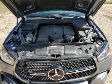 Mercedes GLE V167 2024 Mercedes-Benz GLE 2024, 2.0L, 4x4, od ubezpieczalni 2.0 Benzyna 255KM, zdjęcie 10