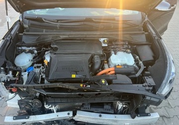 Kia Niro I Crossover 1.6 GDi Hybrid 141KM 2018 Kia Niro 1.6 Hybryda Nawigacja Klimatyzacja Sensor 1.6 Hybryda 141KM, zdjęcie 21