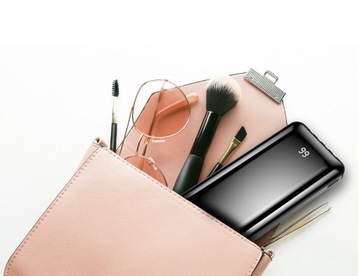 Power Bank 10000 мАч USB-C Lightning microUSB