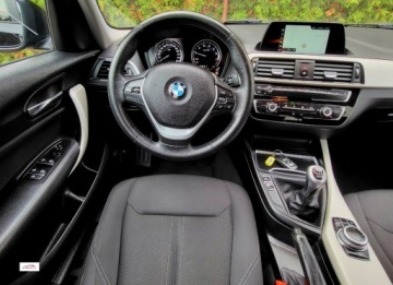 BMW Seria 1 F40 2019 BMW Seria 1 bardzo ladna sztuka,po oplatach,GWARANCJA 1.5 Benzyna, zdjęcie 8