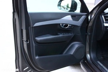 Volvo XC90 II SUV 2.0 D4 190KM 2018 Volvo XC 90 Volvo XC 90 D4 Geartronic Momentum 2.0 Diesel 190KM, zdjęcie 17