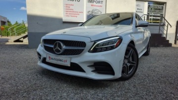 Mercedes Klasa C W205 Kabriolet Facelifting 2.0 300 258KM 2019 Mercedes-Benz Klasa C 2,0 benzyna 258 KM automat 4Matic zarejestrowany 89